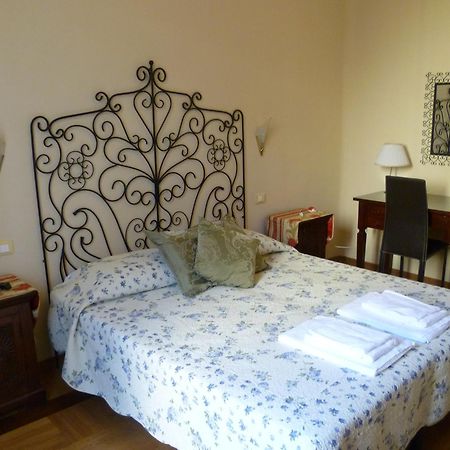 Hotel Relais Accademia à Florence Extérieur photo